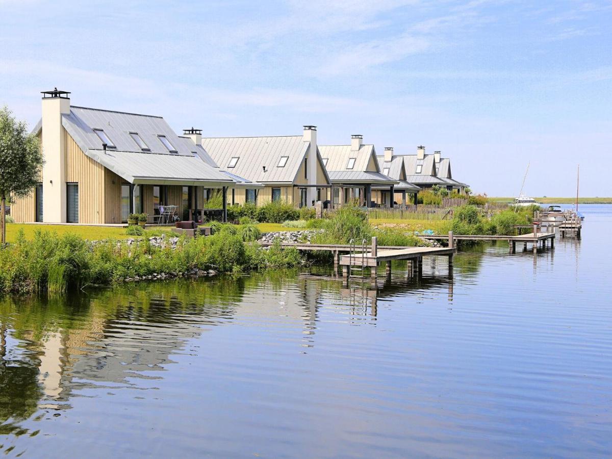 Vakantiehuis Modern On The Water In A National Park *