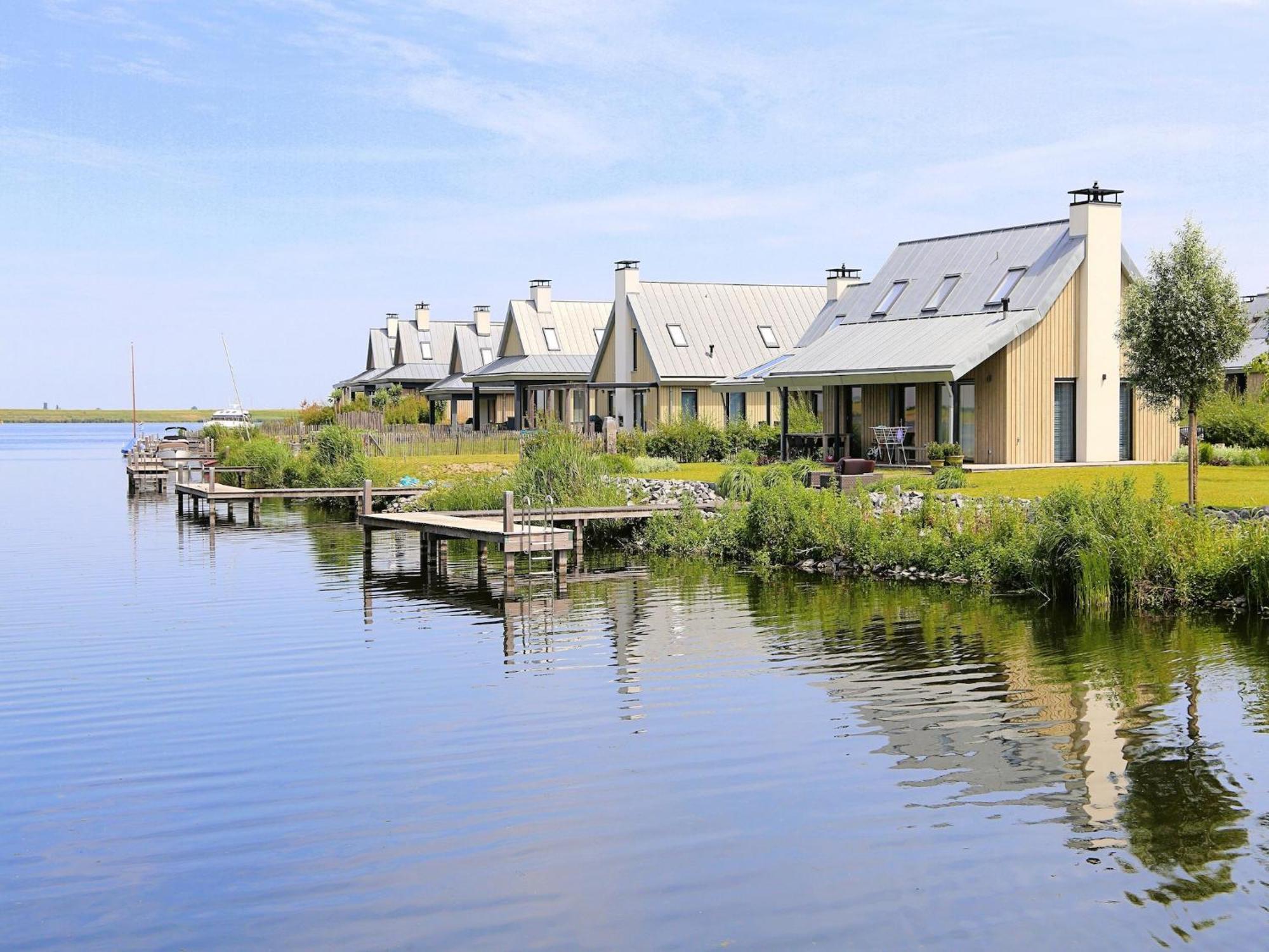 Modern On The Water In A National Park Vakantiehuis *
